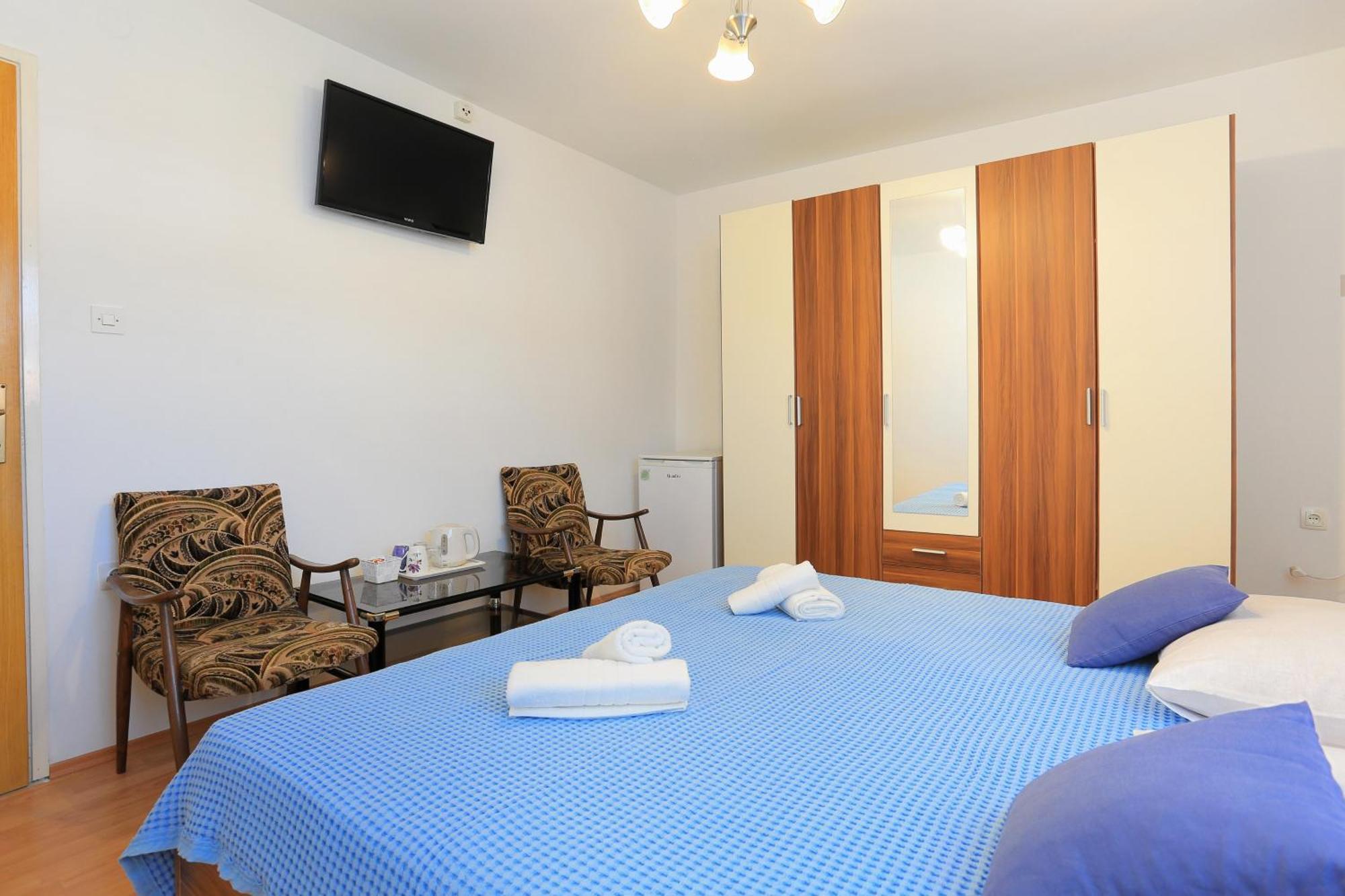 Apartments And Rooms With Parking Space Kastel Stafilic, Kastela - 18673 객실 사진